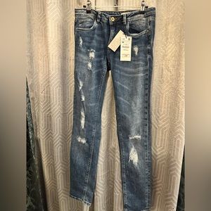 Zara jeans.  Size 6